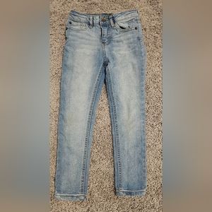 Girls Lucky Brand ☘️  jeans. Size 6